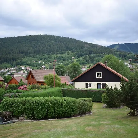 Chez Vivi: Tranquil 3-star With Terrace And Free Wi-fi *